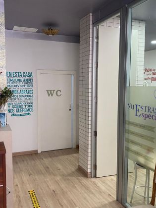 sala de espera Clinica dental Salud Natural One