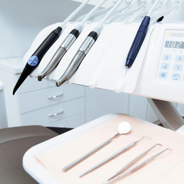 ¿Qué es la odontología biológica y cómo mejora tu salud general?